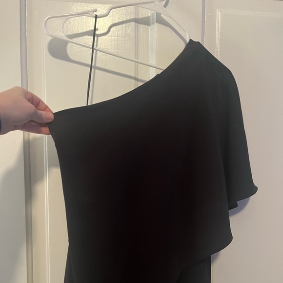 Black one shoulder jumpsuit - Picture 4 of 5